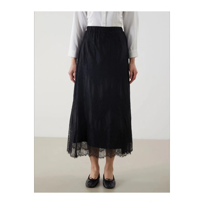 LCW Modest Siyah Beli Lastikli Kendinden Desenli Brode Etek