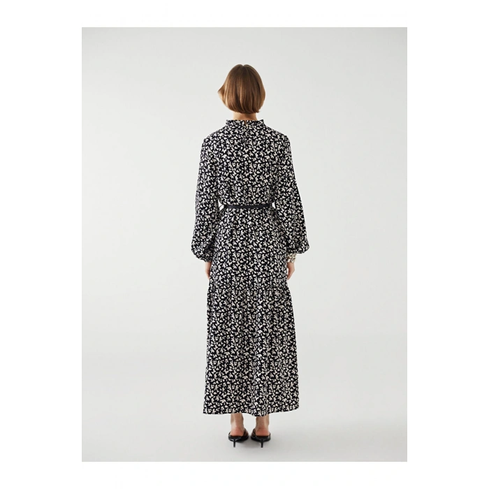 LCW Modest Siyah Dik Yaka Desenli Kadın Elbise