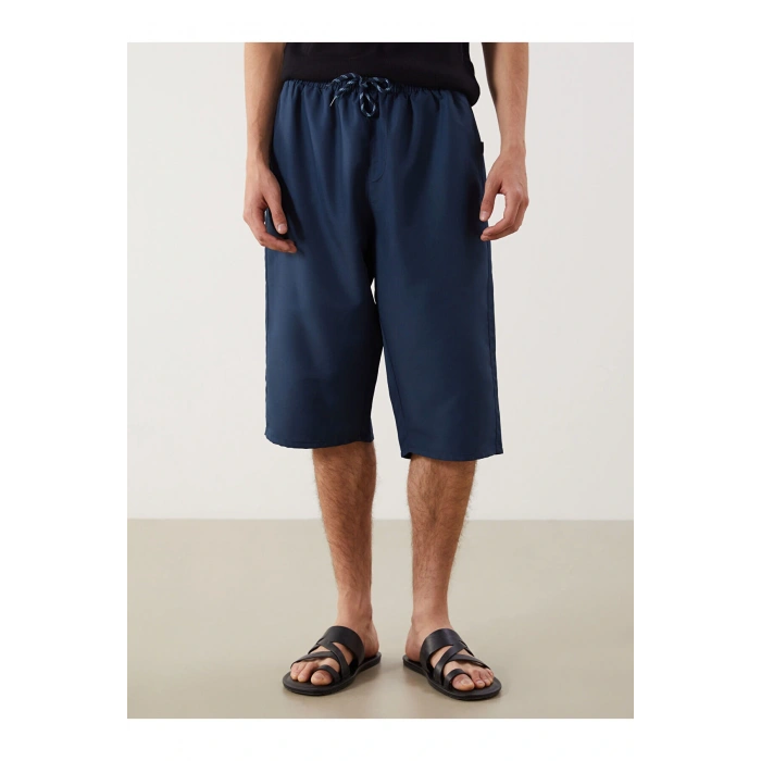 LCW SWIMWEAR Diz Altı Boy Erkek Deniz Şortu