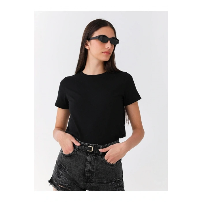 LCW Vision Bisiklet Yaka Düz Kısa Kollu Kadın Tişört