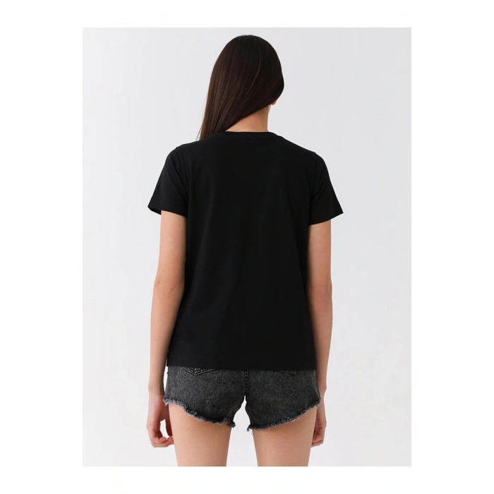 LCW Vision Bisiklet Yaka Düz Kısa Kollu Kadın Tişört