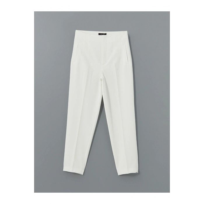 LCW Vision Ekru Dar Fit Kadın Pantolon