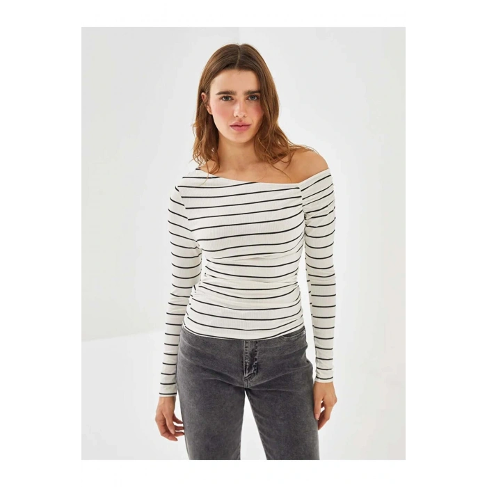 LCW Vision Ekru Kayık Yaka Çizgili Kadın Body