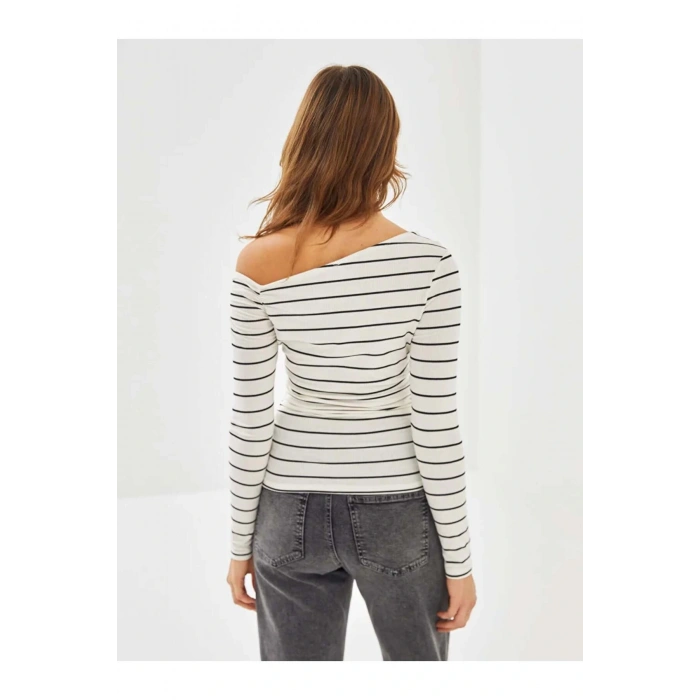 LCW Vision Ekru Kayık Yaka Çizgili Kadın Body