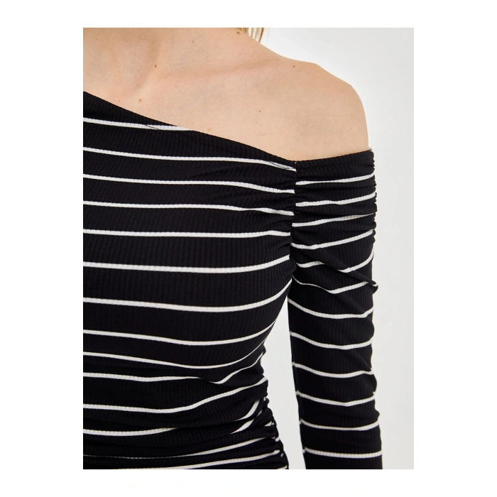 LCW Vision Siyah Kayık Yaka Çizgili Kadın Body