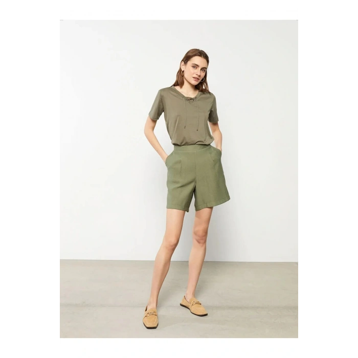 LCWAIKIKI Basic Haki Beli Lastikli Düz Cep Detaylı Kadın Şort