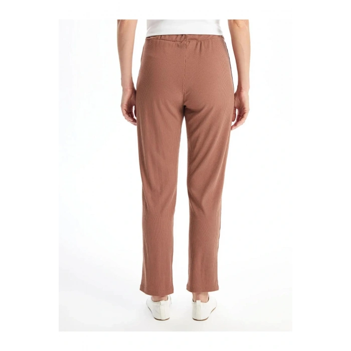 LCWAIKIKI Basic Kahverengi Kadın Beli Lastikli Düz Pantolon