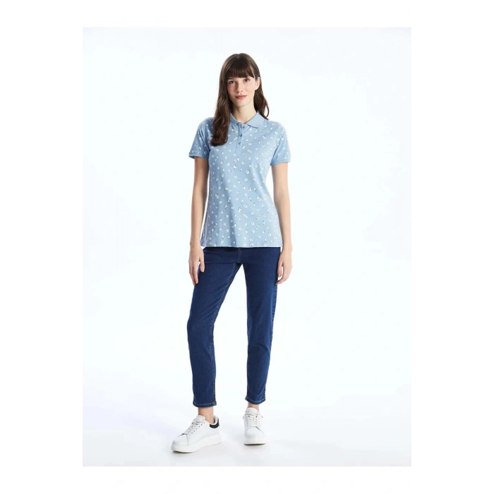 LCWAIKIKI Basic Mavi Polo Yaka Desenli Kısa Kollu Kadın Tişört