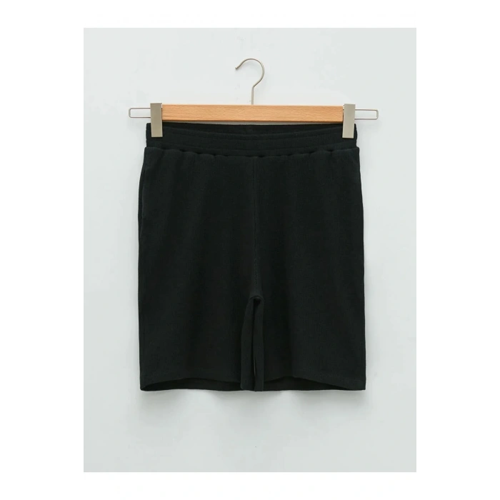 LCWAIKIKI Basic Siyah Beli Lastikli Düz Cep Detaylı Kadın Şort