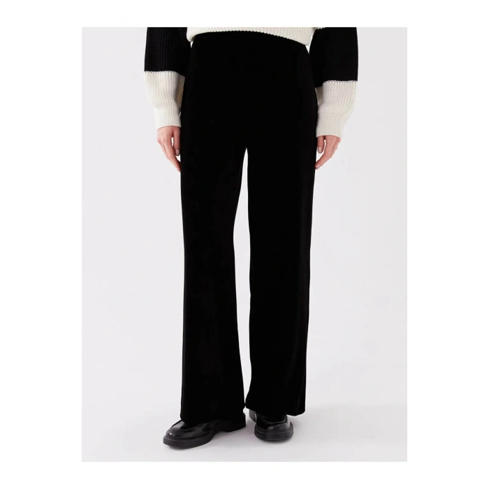 LCWAIKIKI Basic Siyah Standart Fit Düz Geniş Paça Kadife Kadın Pantolon 67 Değerlendirme
