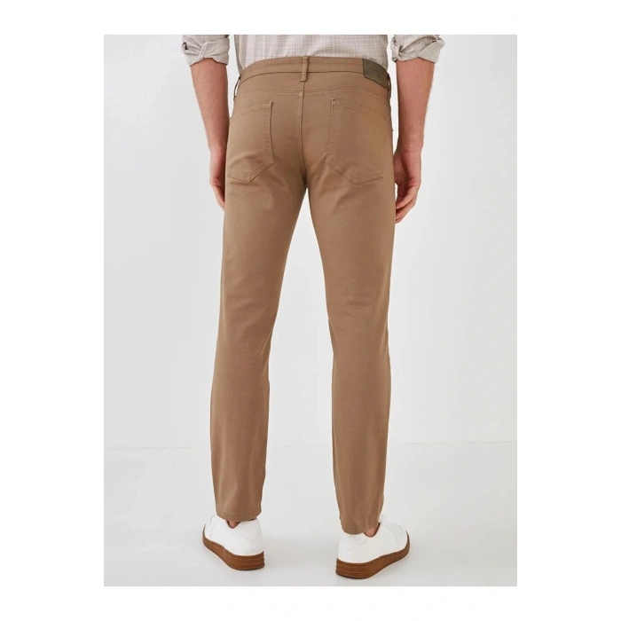 LCWAIKIKI Classic Bej Dar Kalıp Gabardin Erkek Chino Pantolon