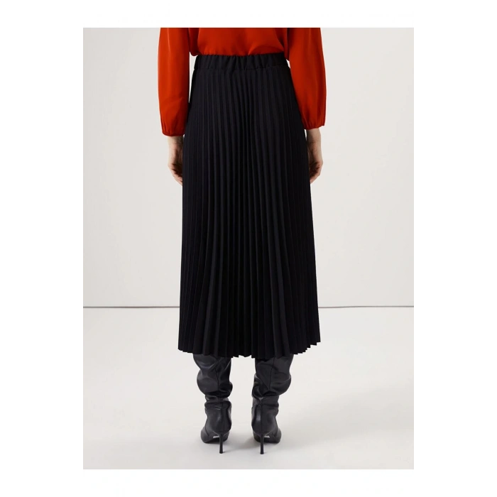 LCWAIKIKI Classic Beli Lastikli Pileli Kadın Etek