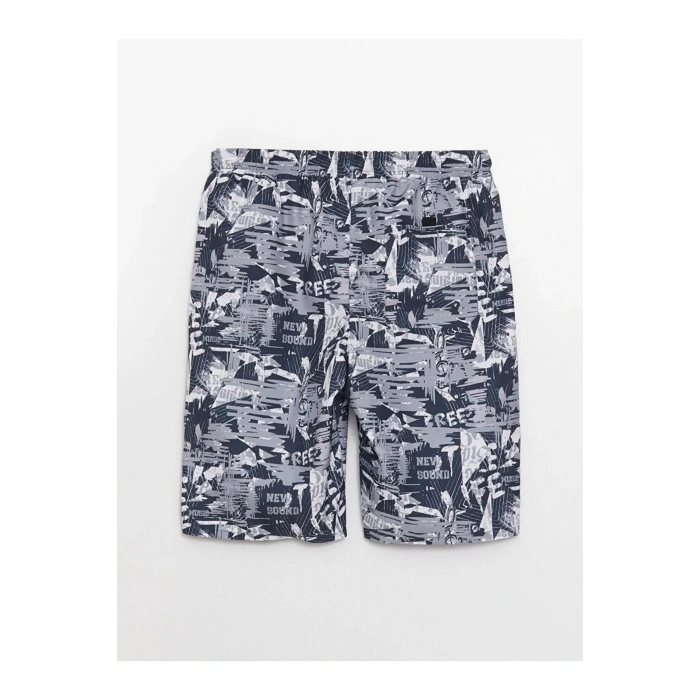 LCWAIKIKI Classic Diz Hizası Boy Desenli Erkek Deniz Şortu