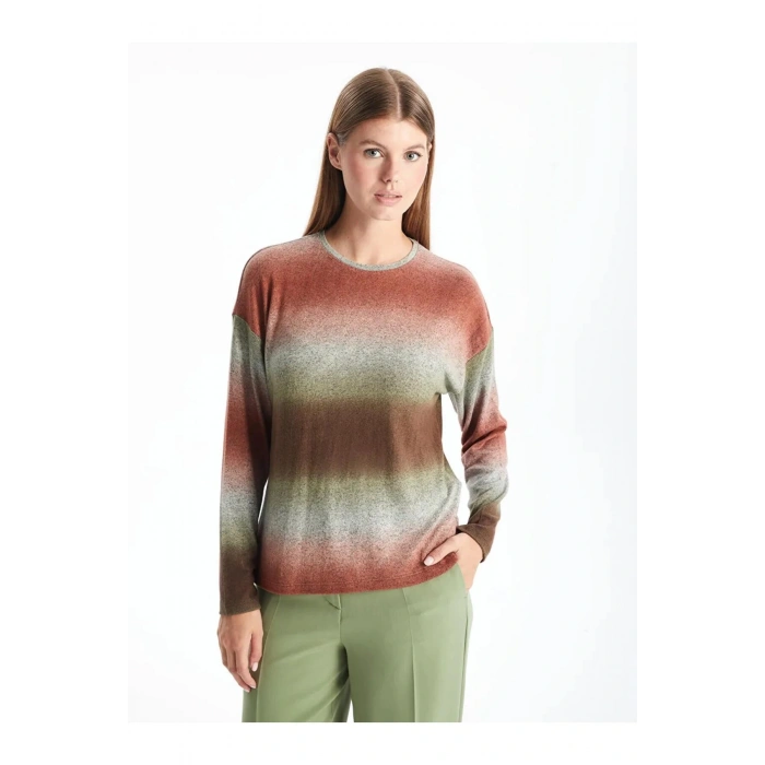 LCWAIKIKI Classic Kahverengi Bisiklet Yaka Batik Kadın Tişört