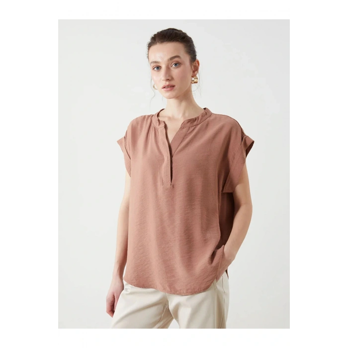 LCWAIKIKI Classic Kahverengi Kaçık Yaka Kadın Bluz T T