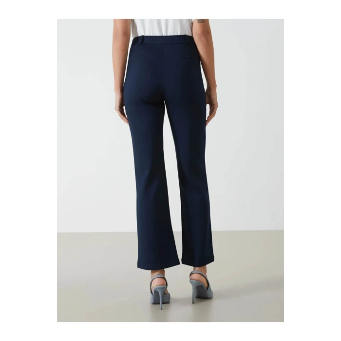 LCWAIKIKI Classic Lacivert Dar Fit Kadın Pantolon