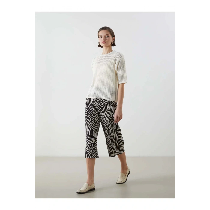 LCWAIKIKI Classic Siyah Beli Lastikli Desenli Kadın Kapri