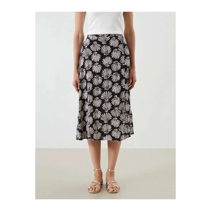 LCWAIKIKI Classic Siyah Beli Lastikli Desenli Yırtmaçlı Etek