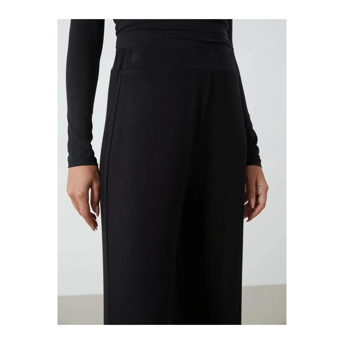 LCWAIKIKI Classic Siyah Beli Lastikli Kadın Eşofman Altı