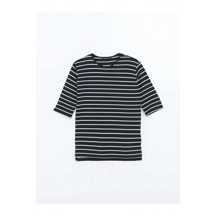 LCWAIKIKI Classic Siyah Bisiklet Yaka Çizgili Kadın Tişört