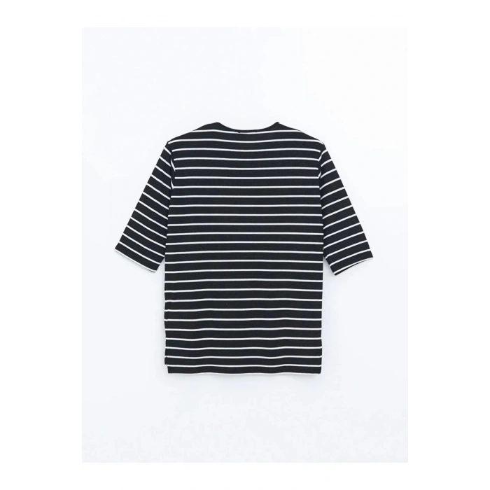 LCWAIKIKI Classic Siyah Bisiklet Yaka Çizgili Kadın Tişört