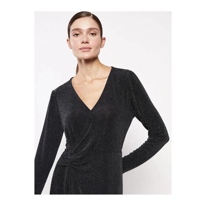 LCWAIKIKI Classic Siyah V Yaka Parlak Görünümlü Uzun Kollu Kadın Elbise