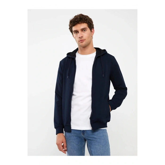 LCWAIKIKI ClassicLacivert Kapüşonlu Uzun Kollu Erkek Spor Hırka