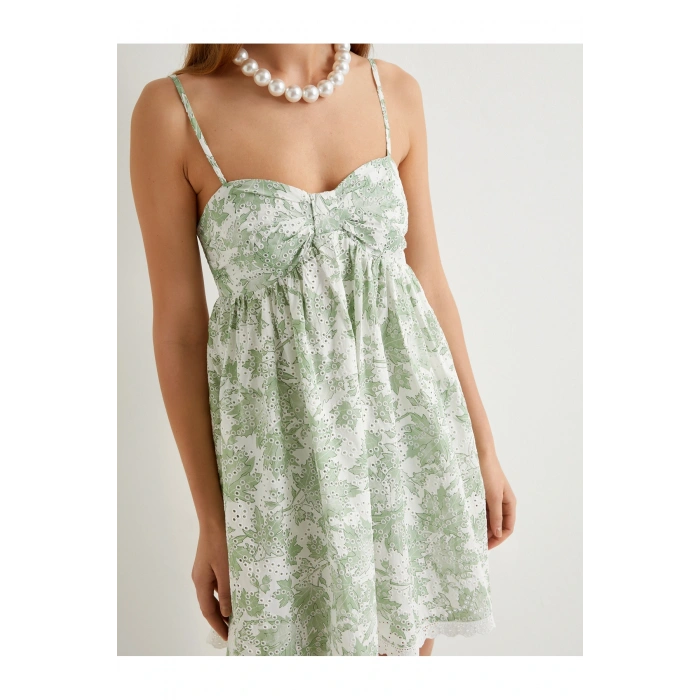 Mini Fisto Elbise Çiçekli İnce Askılı Pamuklu