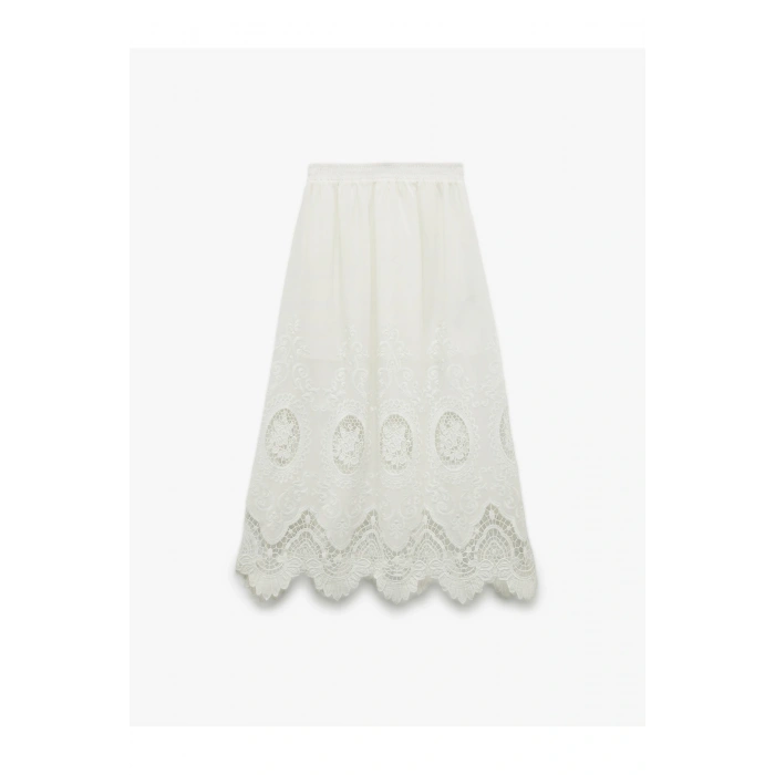 Pamuklu Astarlı Brode Detaylı Fistolu Midi Kloş Etek