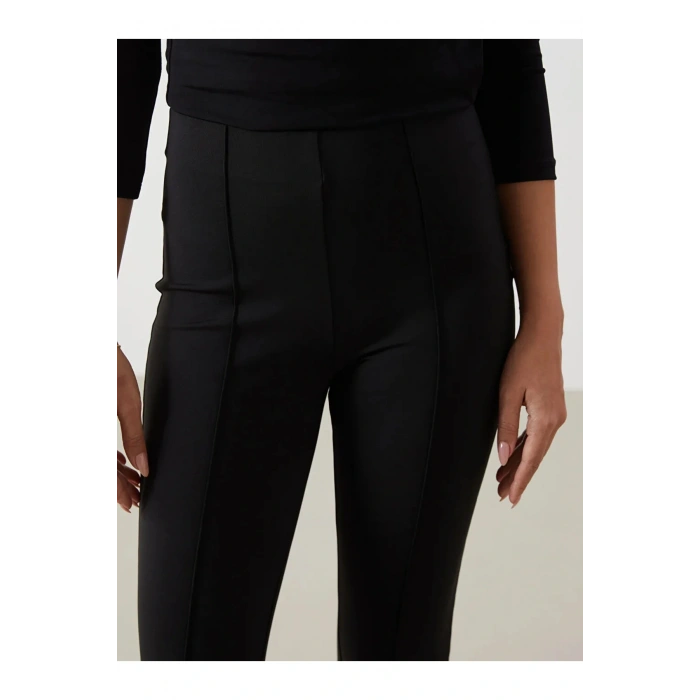 Siyah Ekstra Dar Fit İspanyol Paça Kadın Pantolon