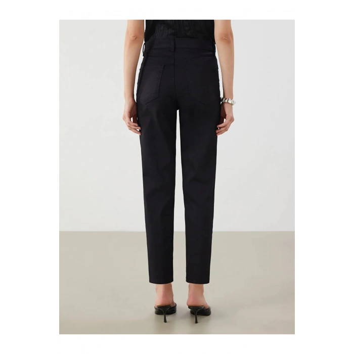 Slim Fit Kadın Jean Pantolon