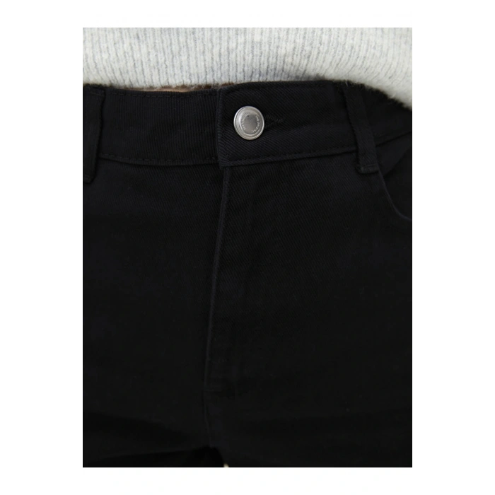 Standart Fit Düz Cep Detaylı Gabardin Kumaş Kadın Pantolon