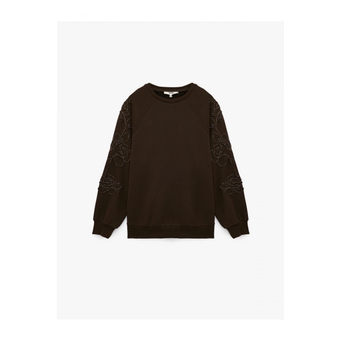 Uzun Kollu Bisiklet Yaka Çiçekli Boncuk Nakış Detaylı Oversize Sweatshirt