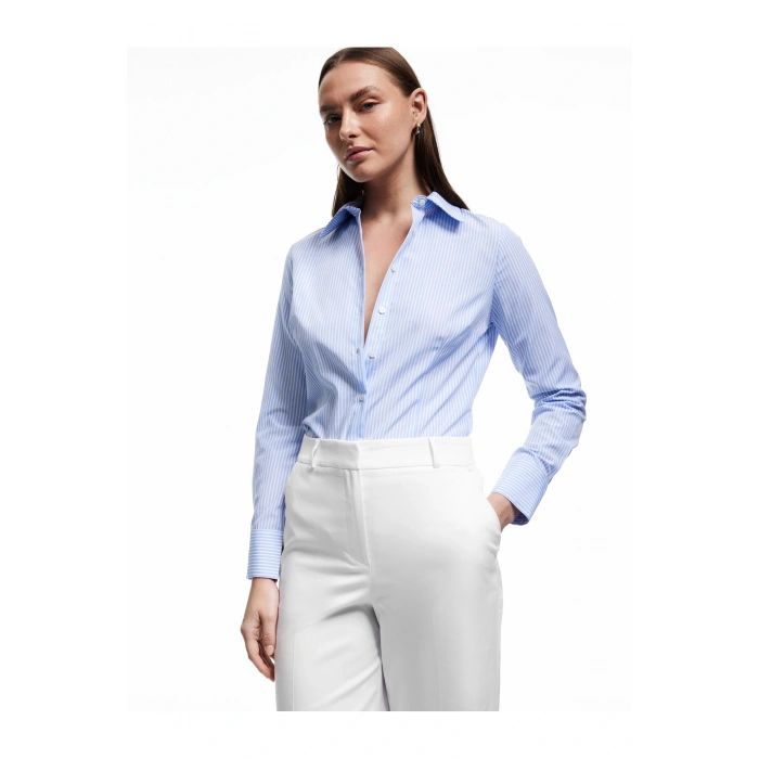 Uzun Kollu Klasik Yaka Poplin Gömlek