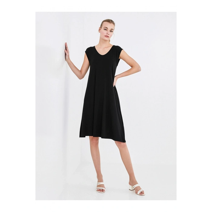 V Yaka Düz Kısa Kollu Viskon Kadın Elbise