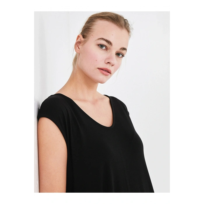 V Yaka Düz Kısa Kollu Viskon Kadın Elbise