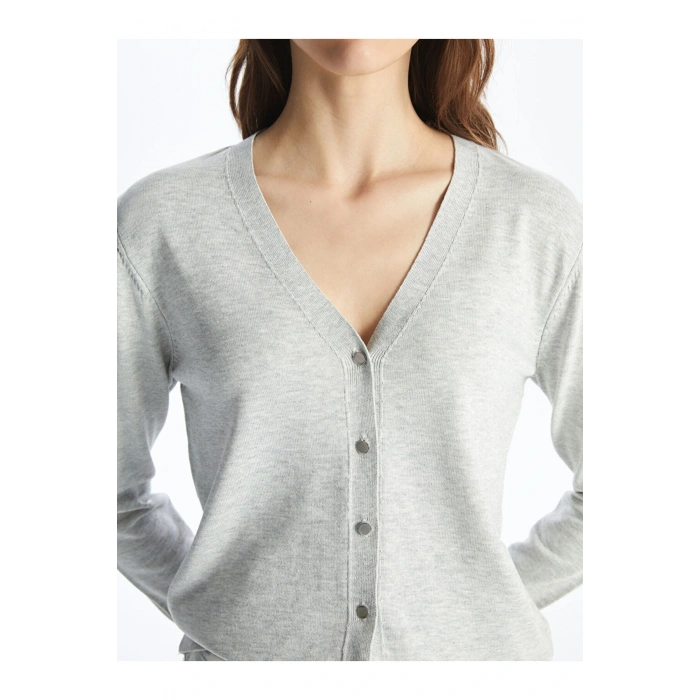 V Yaka Kadın Triko Hırka