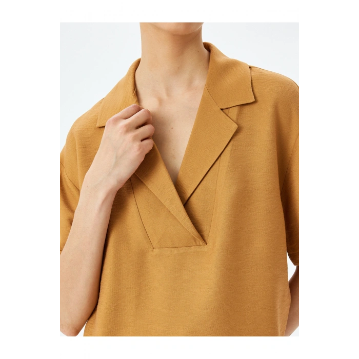 Viskon Kısa Kollu Bol Kesim Polo Yaka Bluz