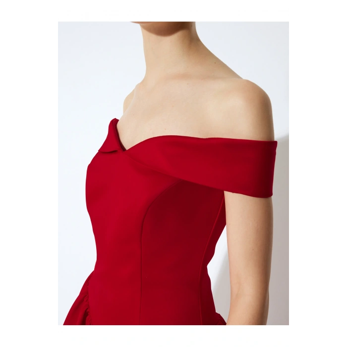 X Sibil Çetinkaya - Saten Kalp Yaka Omzu Açık Mini Balon Elbise