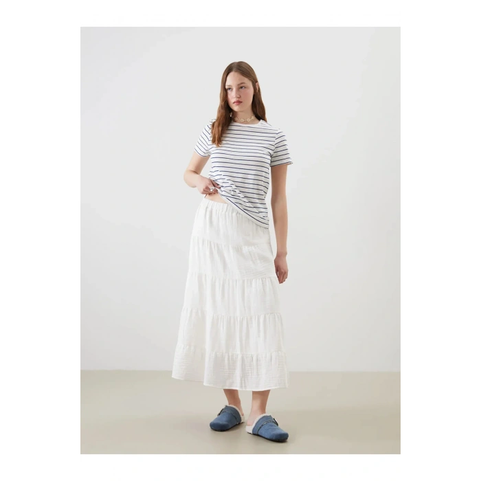 XSIDE Beyaz Beli Lastikli Katkat Etek