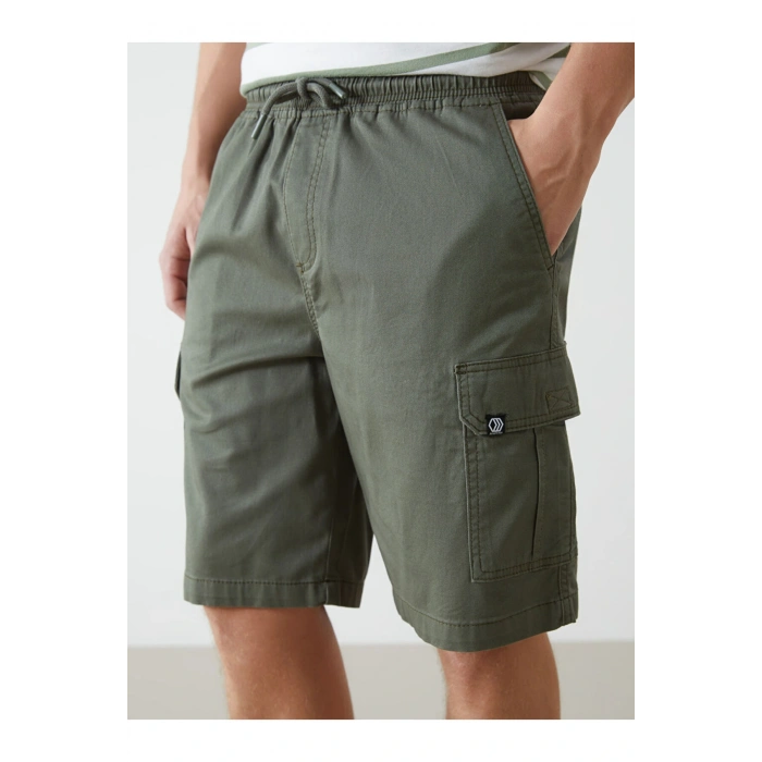 Yeni Sezon Standart Kalip Gabardin Erkek Kargo Sort - S55665Z8