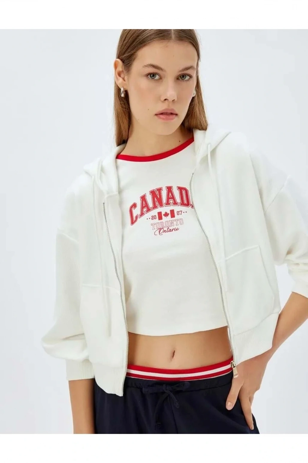 Crop Kapüşonlu Fermuarlı Sweatshirt 5WAK10056EK EKRU
