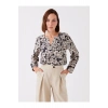 Kaçık Yaka Çiçekli Uzun Kollu Kadın Bluz