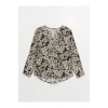 Kaçık Yaka Çiçekli Uzun Kollu Kadın Bluz