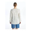 LCW Grace Ekru Kaçık Yaka Desenli Uzun Kollu Kadın Bluz