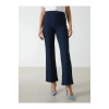 LCWAIKIKI Classic Lacivert Dar Fit Kadın Pantolon
