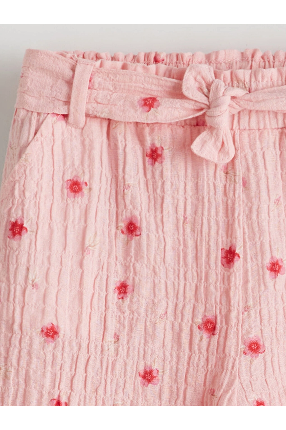 LCW Kids Pembe Çiçekli Beli Bağlamalı Kız Çocuk Pantolon
