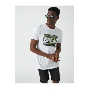 Kamuflaj Baskılı Tişört