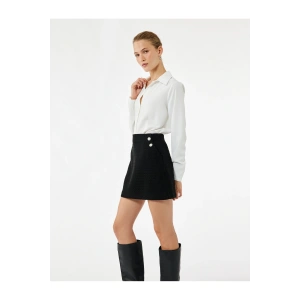 A Kesim Cepli İnci Düğme Detaylı Mini Tüvit Etek