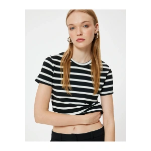 Basic Tişört Kısa Kollu Bisiklet Yaka Slim Fit